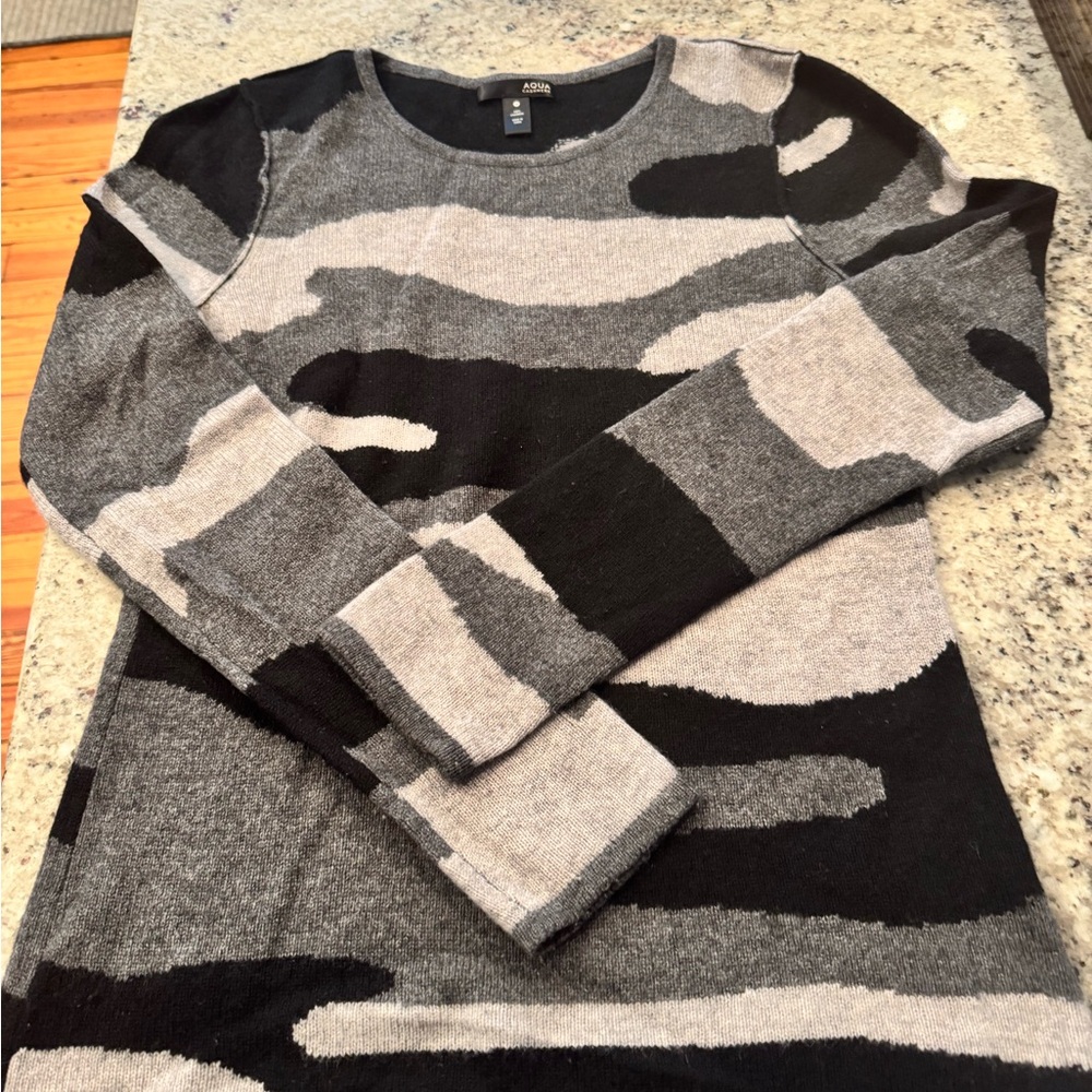 Aqua brand Cashmere sweater